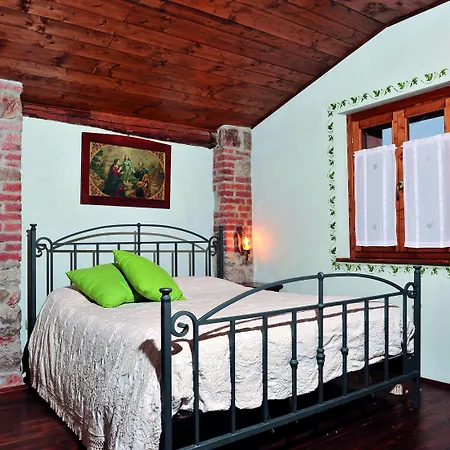 Farm stay Agriturismo Borg Da Ocjs